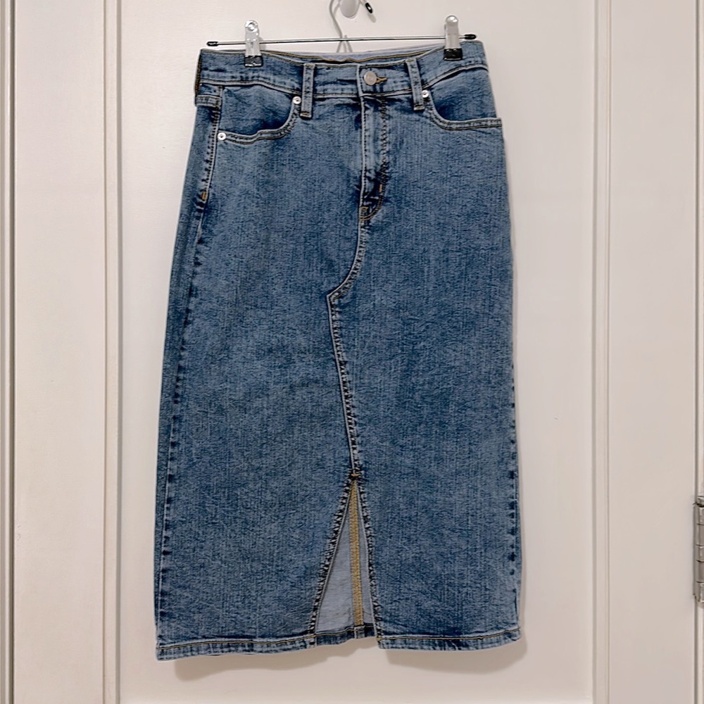 Banana Republic Denim Skirt